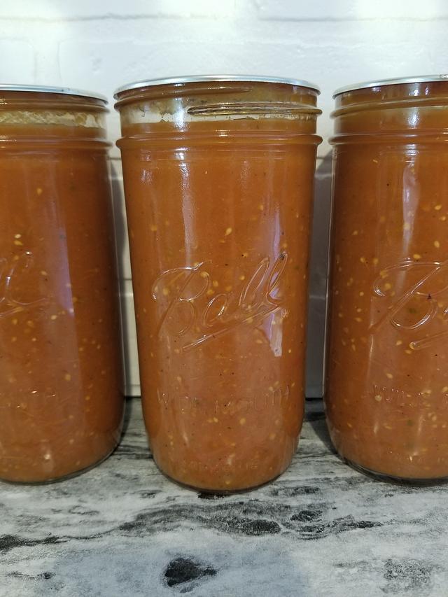 Tomato sauce for hearty winter meals